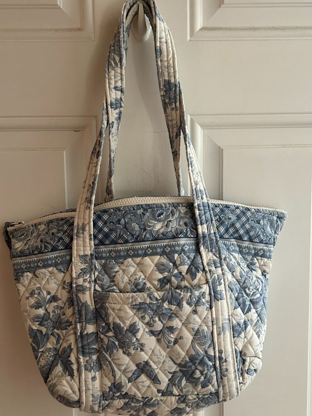 Vintage Vera Bradley Blue Toile Paddy Bag - Picture 1 of 6